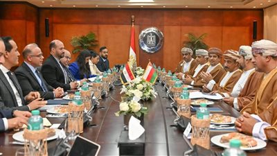 رئيس الهيئة العامة للمناطق الاقتصادية بعمان: نعمل على بناء ممر صناعي ولوجستي للمنتجات المصرية عبر المناطق الحرة العمانية