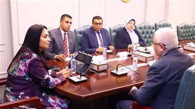 وزيرة التضامن تبحث مع سفير أذربيجان تعزيز سبل التعاون في مجال تسويق ودعم المنتجات التراثية والحرفية 