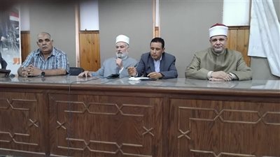 افتتاح البرنامج التثقيفي العقدي لمعلمي العلوم الشرعية بمنطقة سوهاج الأزهرية