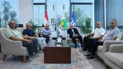 مصادر لـ القاهرة 24: راتب حسام حسن يتخطى 3 ملايين جنيه شهريًا.. وجلسة تشاورية لحسم الجهاز المعاون