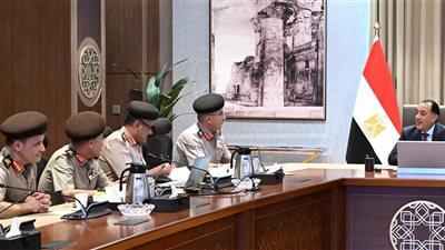 رئيس الوزراء يتابع موقف مشروعات تنفذها الهيئة الهندسية للقوات المسلحة بالتعاون مع الوزارات والجهات الحكومية