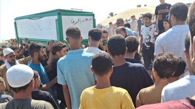 من عائلة واحدة.. أهالي عزبة البري ببني سويف يشيعون جنازة 3 صغار لقوا مصرعهم إثر حادثين منفصلين