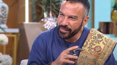 محمد خميس يكشف سبب تفضيله عدم الإنجاب: عندنا ما يكفي من البني آدمين 