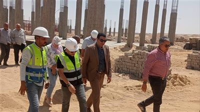 نائب محافظ الأقصر يتابع أعمال تنفيذ سوق الحبيل الحضاري.. ويدعو لتعظيم الاستفادة من الفرص الاستثمارية