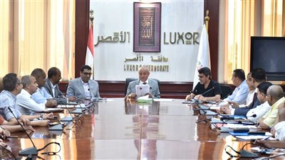 محافظ الأقصر يعلن إنجاز 99.2% من عقود ملف التقنين