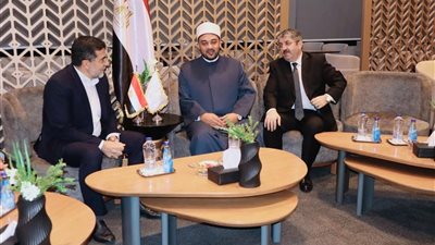 الأعلى للشئون الإسلامية وإدارة مسلمي القوقاز يبحثان سبل توسيع الشراكة العلمية وتزويد باكو بالإصدارات الحديثة