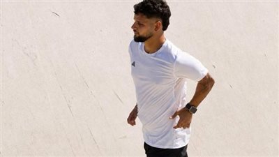 بعد استبعاد الفلسطينية بيلا حديد.. أديداس تواجه دعوات للمقاطعة بسبب ظهور جندي إسرائيلي في حملة إعلانية