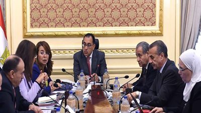 رئيس الوزراء يقرر عدم جواز الحجز علي أموال بعض الكيانات والمؤسسات الخيرية