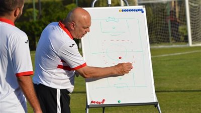 جروس يعلن قائمة الزمالك لمواجهة الاتحاد السكندري