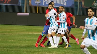 بيراميدز يضرب الأهلي بثنائية “السعيد وفاروق” (فيديو)