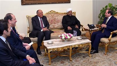 السيسي يلتقى بالمساعد الأول للبشير ويؤكد دعم مصر لأمن واستقرار السودان