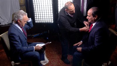 مصدر بـ”CBS” يكشف لـ”القاهرة 24″ تفاصيل جديدة بشأن لقاء السيسي وسبب رحيل رئيس القناة