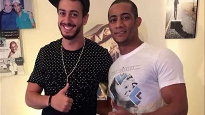 في يوم واحد.. محمد رمضان يحتفل بوصول “نمبر وان” لـ 70 مليون ولمجرد يحتفل بـ700 مليون للمعلم (صور)