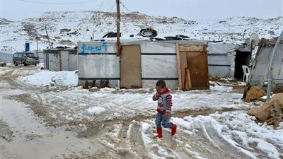 عاصفة “نورما” تضرب مخيمات اللاجئين السوريين فى لبنان