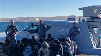 القوات البحرية تنجح فى إحباط محاولة هجرة غير شرعية قرب السلوم