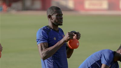 كوليبالي يودع الأهلي أمام فيتا كلوب