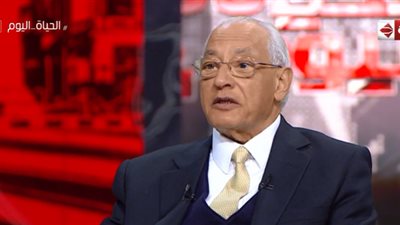 علي الدين هلال لـ”خالد أبو بكر”: “صفر المونديال” وسام على صدري