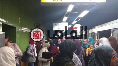 المتحدث باسم مترو الأنفاق: تعطل المترو 7 دقائق بسبب القاء شاب بنفسه أمام القطار