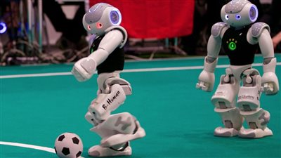 برلماني يطالب الحكومة بالاستعانة بـ”الروبوتات” لتأمين كأس الأمم الإفريقية