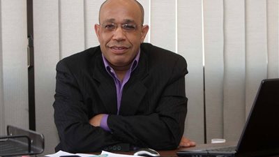 سعيد شعيب يكتب: هل ستنقرض الصحافة الإلكترونية ؟