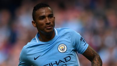 الشوط الأول.. مانشستر سيتي يتقدم على هدرسفيلد بهدف