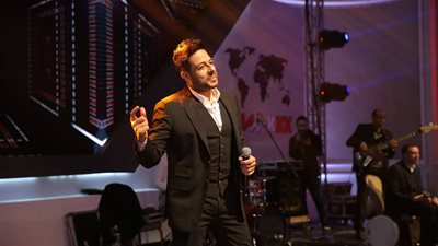 محمد حماقي في أولى حفلاته بعد إطلاق ألبومه الجديد (صور)