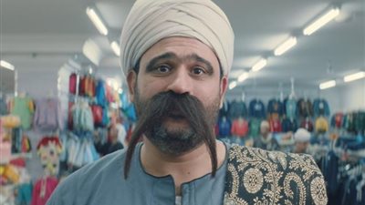 أكرم حسني يحقق مليون مشاهدة بحملة “أبو شنب”