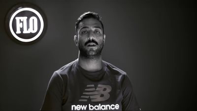 ميدو مع الوحدة السعودي يقلد يورجن كلوب (صورة)