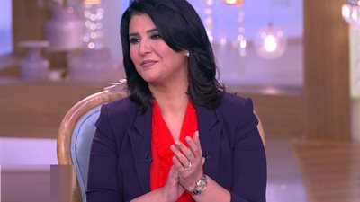 منى الشاذلي تستضيف أول فتاة تحترف الباليه الجوي