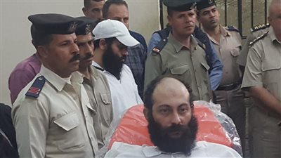 تفاصيل جلسة الـ4 ساعات في محاكمة المتهمين بقتل الأنبا أبيفانيوس ومفاجآت عديدة (فيديو)