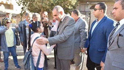 محافظ أسيوط: فريق التدخل السريع تعامل مع 52 حالة من المُشردين