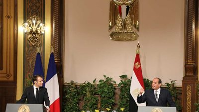 كاتب صحفى: إجابات السيسي مع ماكرون حاسمة (فيديو)