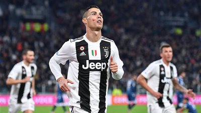 مفاجأة..كريستيانو رونالدو يتوقع فوز برشلونة بكلاسيكو الأرض