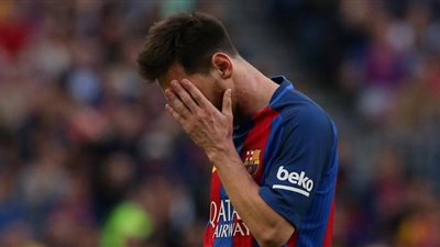 الكلاسيكو.. ميسي يتمنى فك النحس أمام الريال في بطولة الكأس