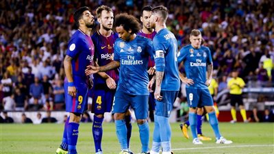 الكلاسيكو.. 4 مباريات تاريخية بين برشلونة وريال مدريد تشهد 44هدفًا