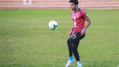 أحمد حمودي يغيب عن الأهلي لمدة أسبوع