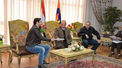 إيروسبورت يتعاقد مع أحمد حسن (صور)