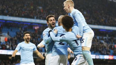 مانشستر سيتي يتلاعب بـ”تشيلسي” برباعية بالشوط الأول (فيديو)