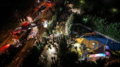 مقتل 4 عسكريين بتحطم مروحية داخل مجمع سكني في إسطنبول