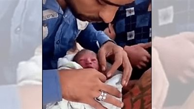 إنقاذ طفلة حديثة الولادة من القمامة بالمحلة (صور)