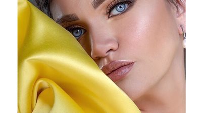 على طريقة رانيا يوسف.. ياسمين الخطيب في أحدث جلسات تصوير (صور)