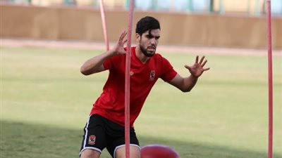  الأهلي يجهز أحمد فتحي و”أزارو” وحمودي للمباريات