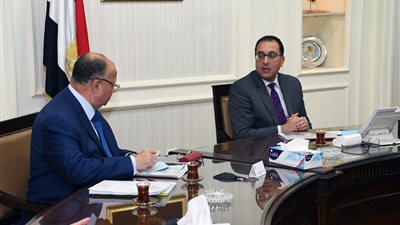 رئيس الوزراء يلتقي أعضاء المجلس التصديري للصناعات الطبية