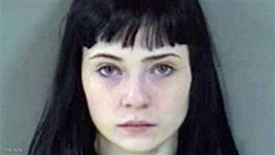 “الليلة ياعمدة”.. فتاة تضرب خطيبها لعدم ممارسة الجنس معها