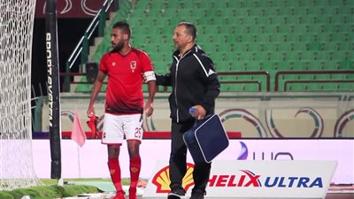  تأهيل حسام عاشور ومحمد نجيب في مران الأهلي