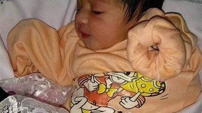 علاقة غير شرعية.. الأم والجدة تخلصتا من طفلة شبين في القمامة خوفا من الفضيحة 