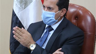 وزير الشباب والرياضة يجتمع مع الاتحاد المصري للألعاب الإلكترونية (صور)