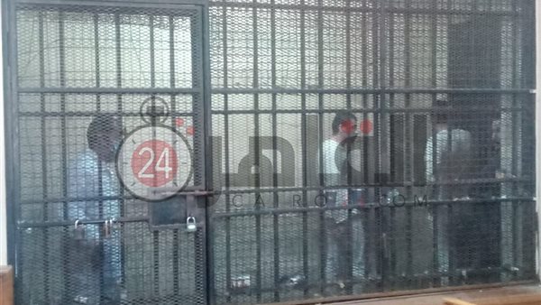 المتهمين بقتل فتاة