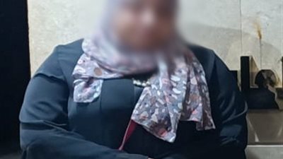 ضبط سيدة بتهمة النصب على المواطنين والاستيلاء على أموالهم بالقاهرة