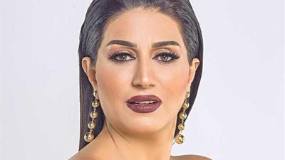 وفاء عامر تسافر إلى لبنان غدًا بصحبة غادة عبد الرازق لتصوير 